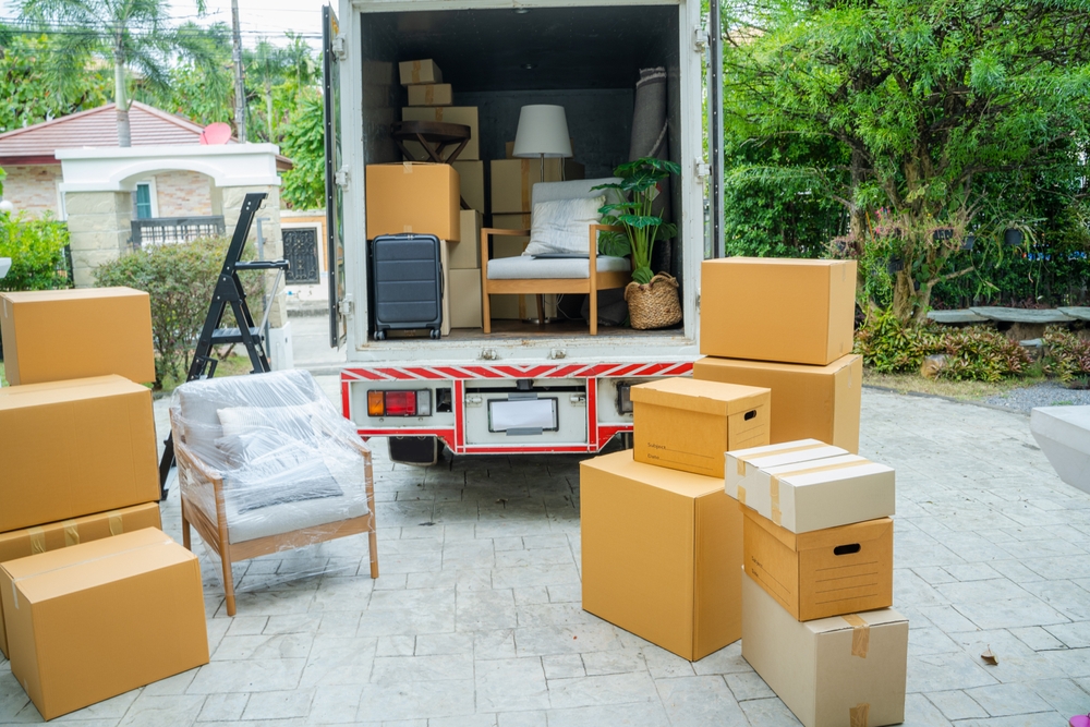 commercial movers poinciana